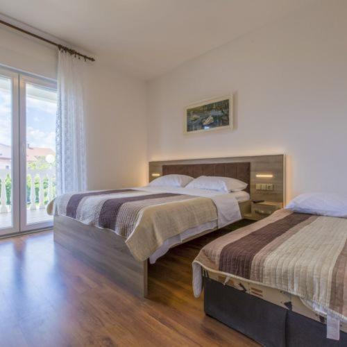 Apartmani S Dvije Spavace Sobe 4 Osobe 塞尔瑟 外观 照片
