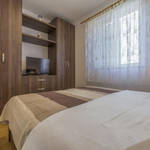 Apartmani S Dvije Spavace Sobe 4 Osobe 塞尔瑟 外观 照片
